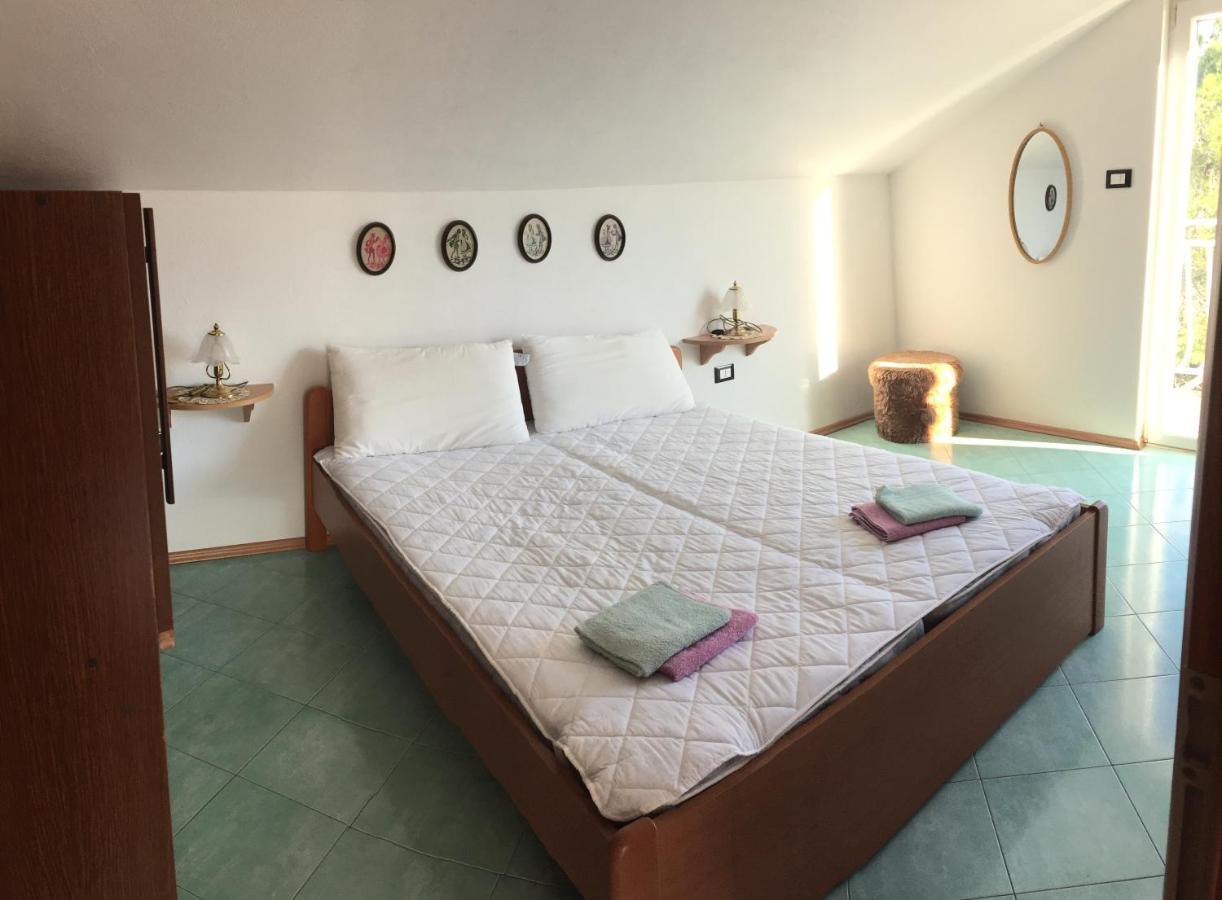 Lipovac Resort Ficus بيليس المظهر الخارجي الصورة