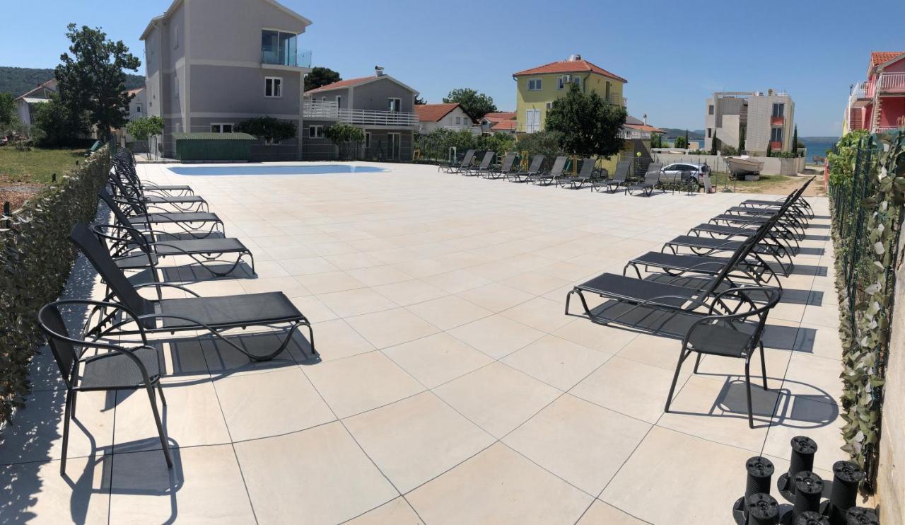 Lipovac Resort Ficus بيليس المظهر الخارجي الصورة